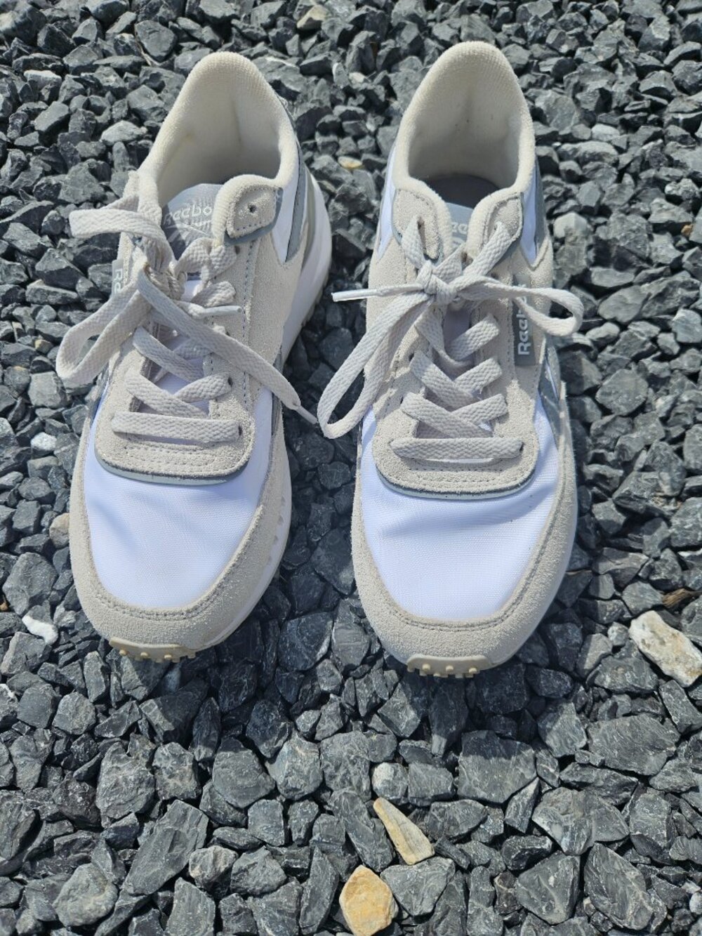 Reebok Running Sneakers Size 7-1/2 White - Picture 4 of 4